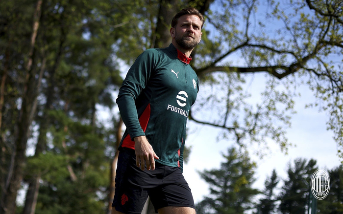 米兰三将结束国家队任务返队备战意甲收官战