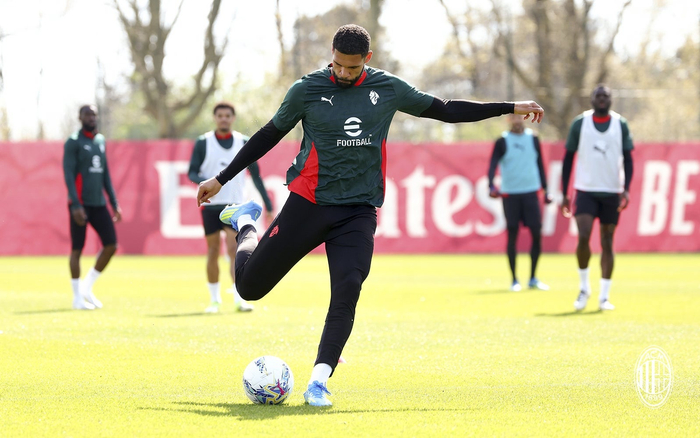 米兰三将结束国家队任务返队备战意甲收官战